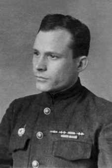 Лазарев, Николай Иванович